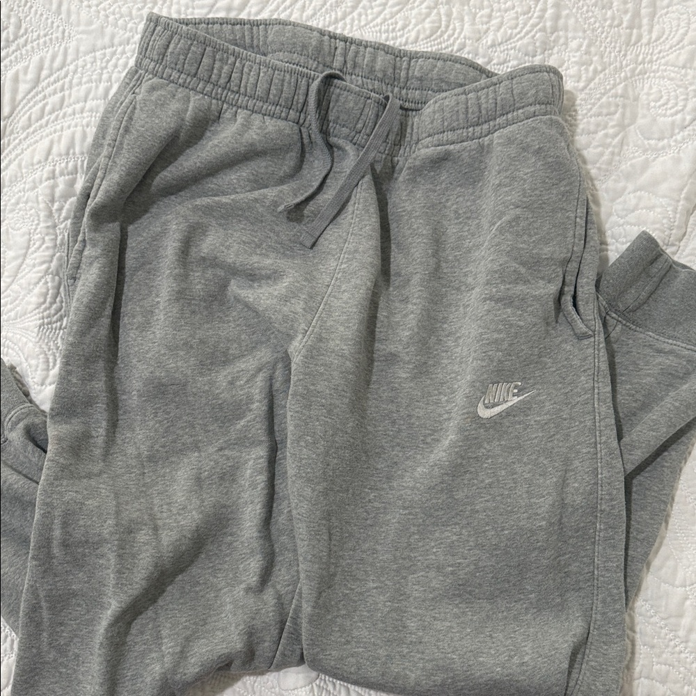 Nike Heather Gray Joggers